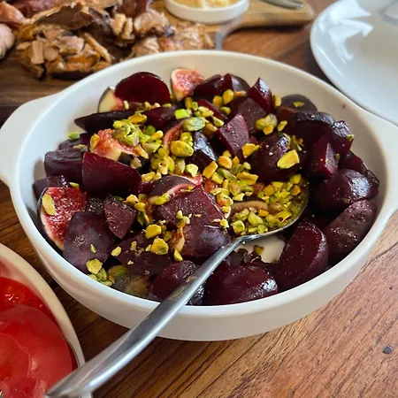 Wolno Bed & Breakfast Otomin